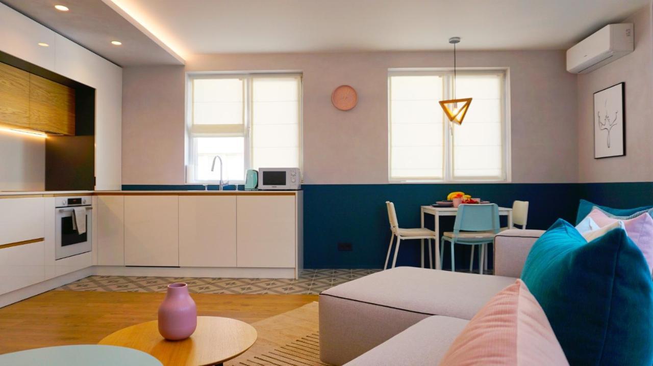 Апартамент Жасмин С Частен Гараж - Jasmin Apartment With Private Garage Varna Extérieur photo