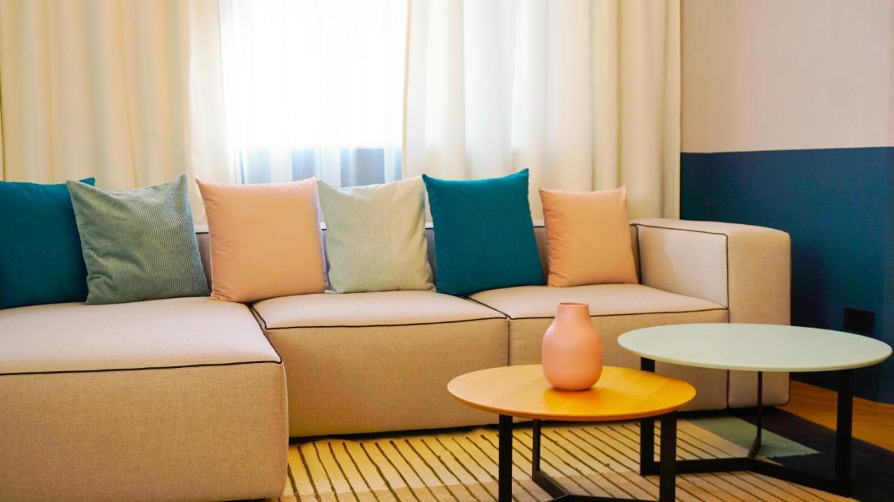 Апартамент Жасмин С Частен Гараж - Jasmin Apartment With Private Garage Varna Extérieur photo