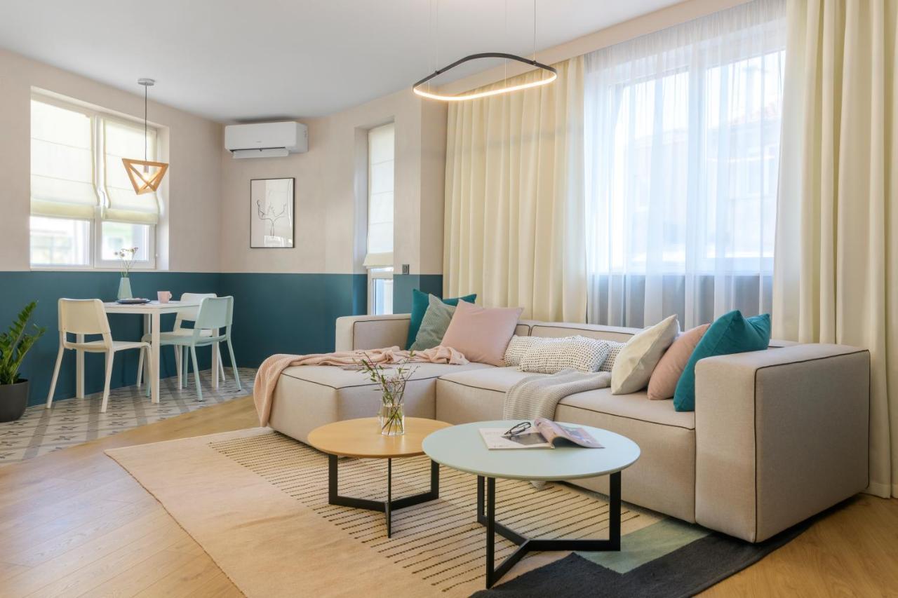 Апартамент Жасмин С Частен Гараж - Jasmin Apartment With Private Garage Varna Extérieur photo